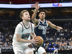 Mavericks Grizzlies Basketball