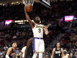 Lakers Trail Blazers Basketball