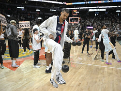 Raptors Spurs Basketball