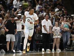 Raptors Spurs Basketball