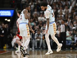 Raptors Spurs Basketball
