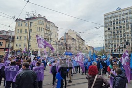 Градски транспорт - площад „Македония“ - служители - протест