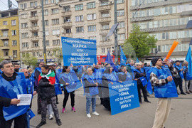 Градски транспорт - площад „Македония“ - служители - протест