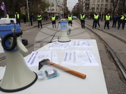 Градски транспорт - булевард „Драган Цанков" - служители - протест