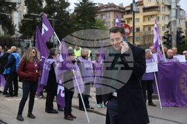 Градски транспорт - булевард „Драган Цанков" - служители - протест