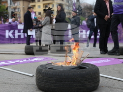 Градски транспорт - булевард „Драган Цанков" - служители - протест