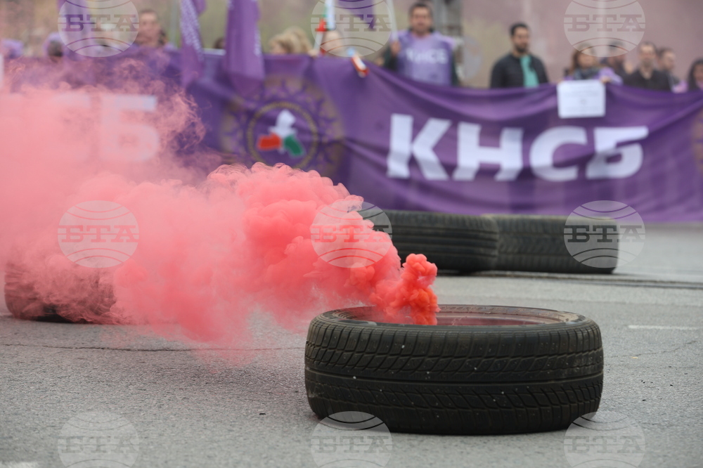 Градски транспорт - булевард „Драган Цанков" - служители - протест