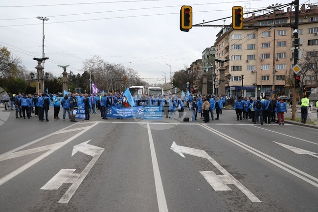 Градски транспорт - Орлов мост - служители - протест