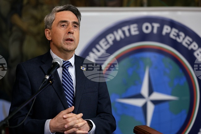 "Being Nominally Part of the Coalition of the Willing Is Not Enough," Says Ex-President Plevneliev