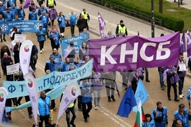 Транспортни работници - протестни шествия - сливане