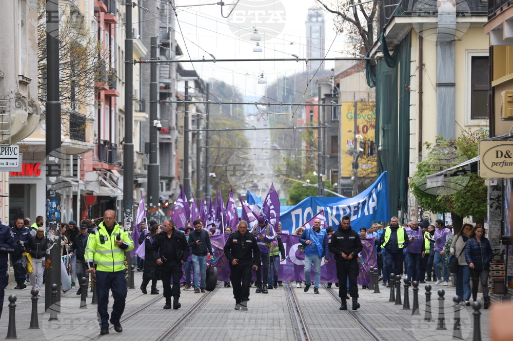 Градски транспорт - булевард „Драган Цанков" - служители - протест