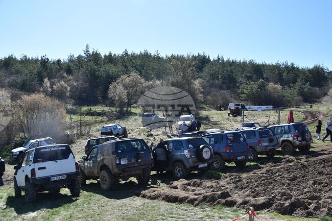 В Босилеградското село Ресен се състоя трето издание на офроуд състезание