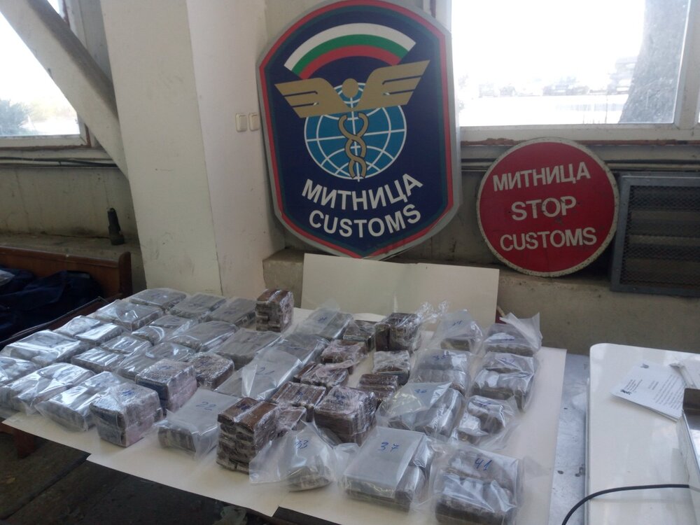 Окръжна прокуратура – Видин задържа обвиняем за контрабанда на около 92 килограма хашиш през границата на страната