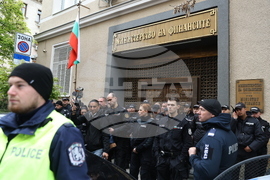 Министерство на финансите - протест на транспортни работници