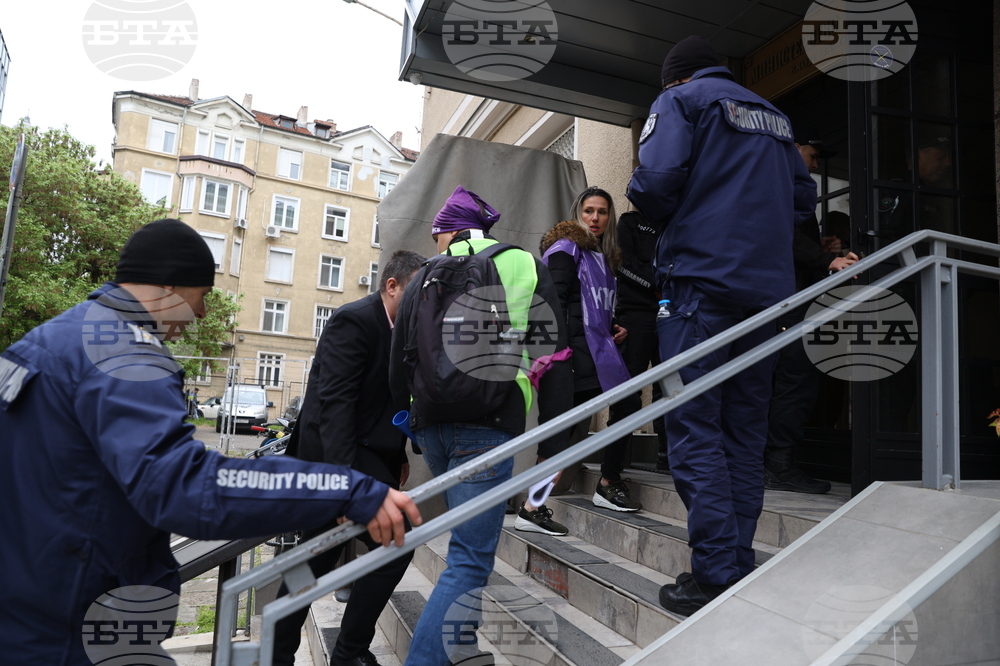 Министерство на финансите - протест на транспортни работници