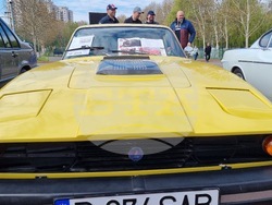 Румъния - ретро парад