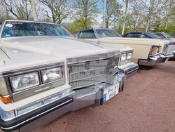 Румъния - ретро парад