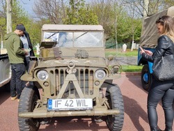 Румъния - ретро парад