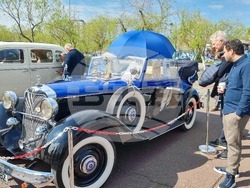 Румъния - ретро парад