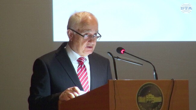 Тази година България ще получи първите 33 машини „Страйкър“ за Сухопътните войски, съобщи министър Атанас Запрянов