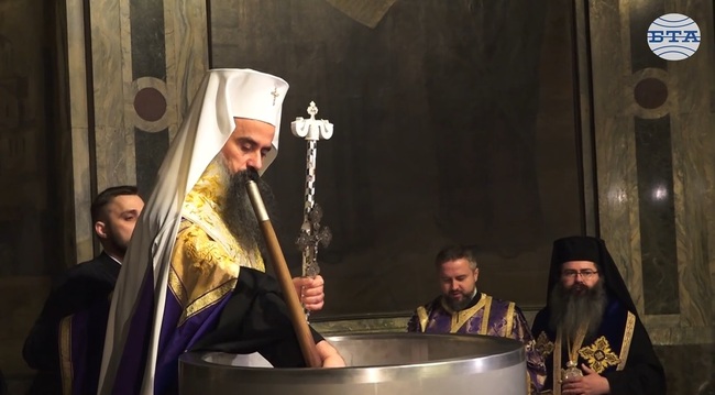 Патриарх Даниил положи началото на деветото варене на миро в Българската православна църква