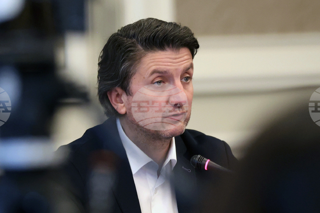 Tourism Minister: Ministry's Team Gives 100% Effort During Its First 100 Days in Office