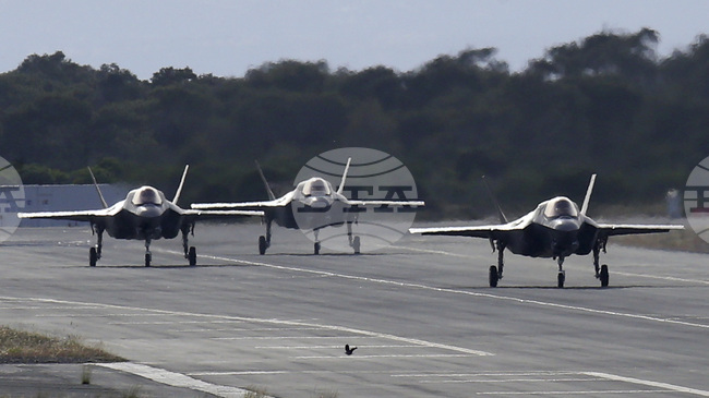 Великобритания е изпратила самолети F-35 в Кипър заради напрежението между САЩ и Иран