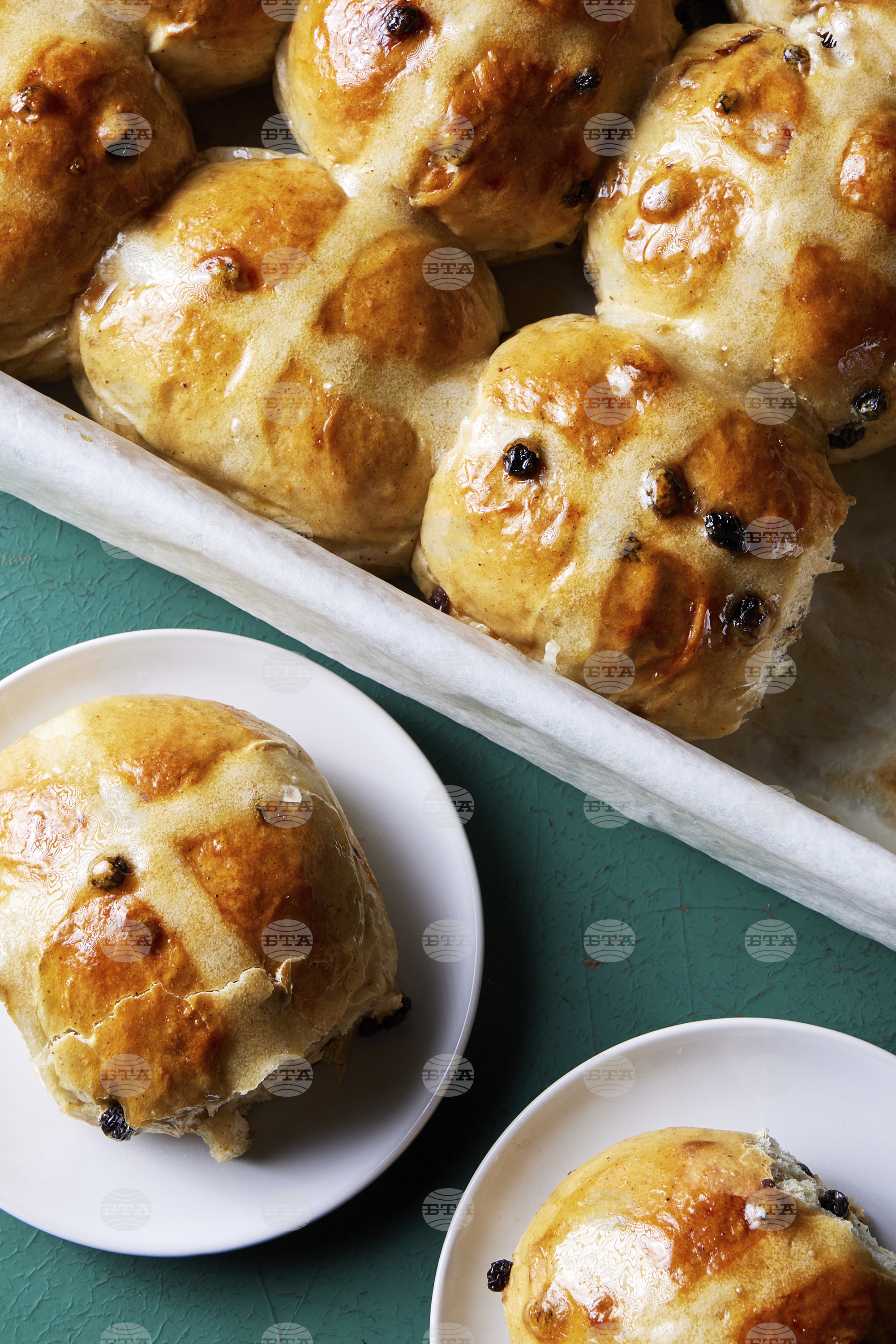 Food-MilkStreet-Easter-Hot Cross Buns