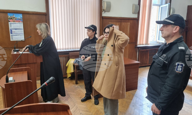 Съдът в Хасково остави в ареста обвинена в трафик на марихуана през "Капитан Андреево" жена с двойно гражданство - турско и белгийско