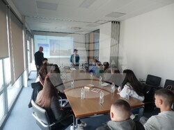 Търговище - ученици - Гласко