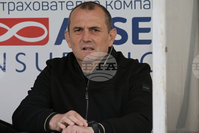 Дано младите да продължат да се развиват, надява се наставникът на "белите" Златомир Загорчич