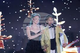 Награди - „Полет в изкуството“ - Приз за кино „355“ - връчване