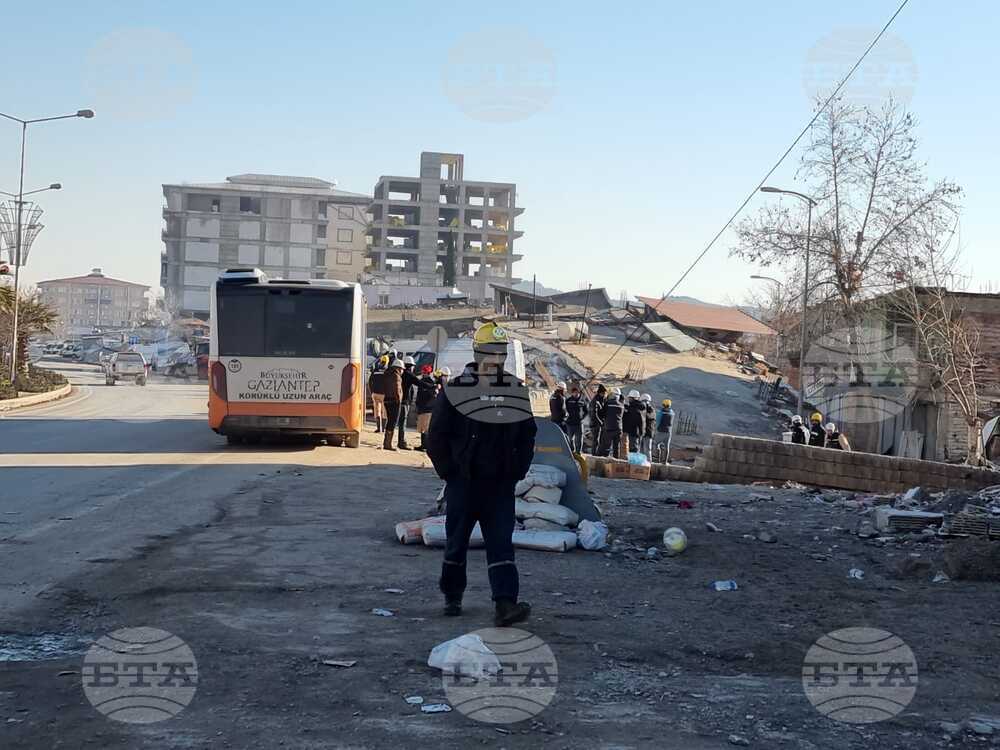 Турция - Нурдагъ - земетресение