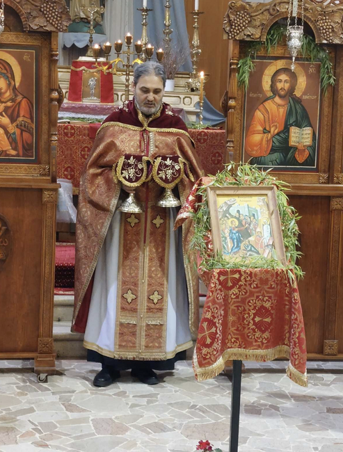 Света литургия бе отслужена в българския храм в Милано на Цветница, отец Васил Василев посети училище „Пейо Яворов“