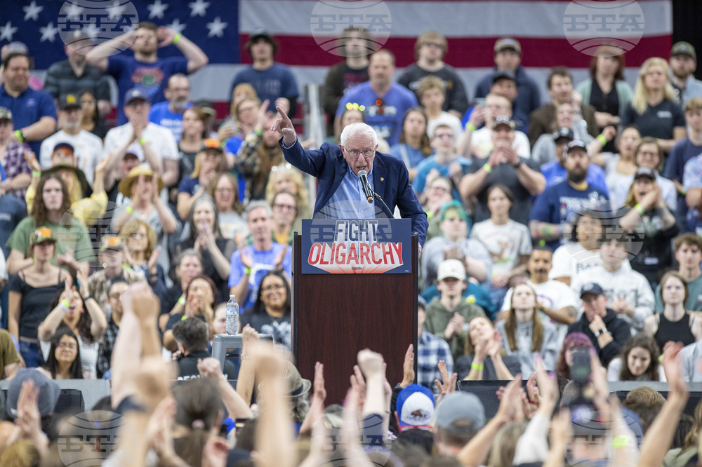 APTOPIX AOC Bernie Sanders