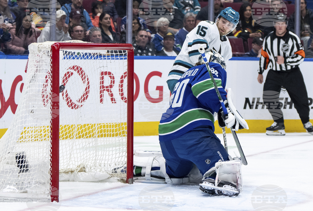 Sharks Canucks Hockey