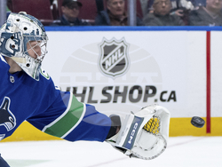 Sharks Canucks Hockey