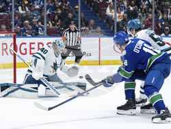 Sharks Canucks Hockey