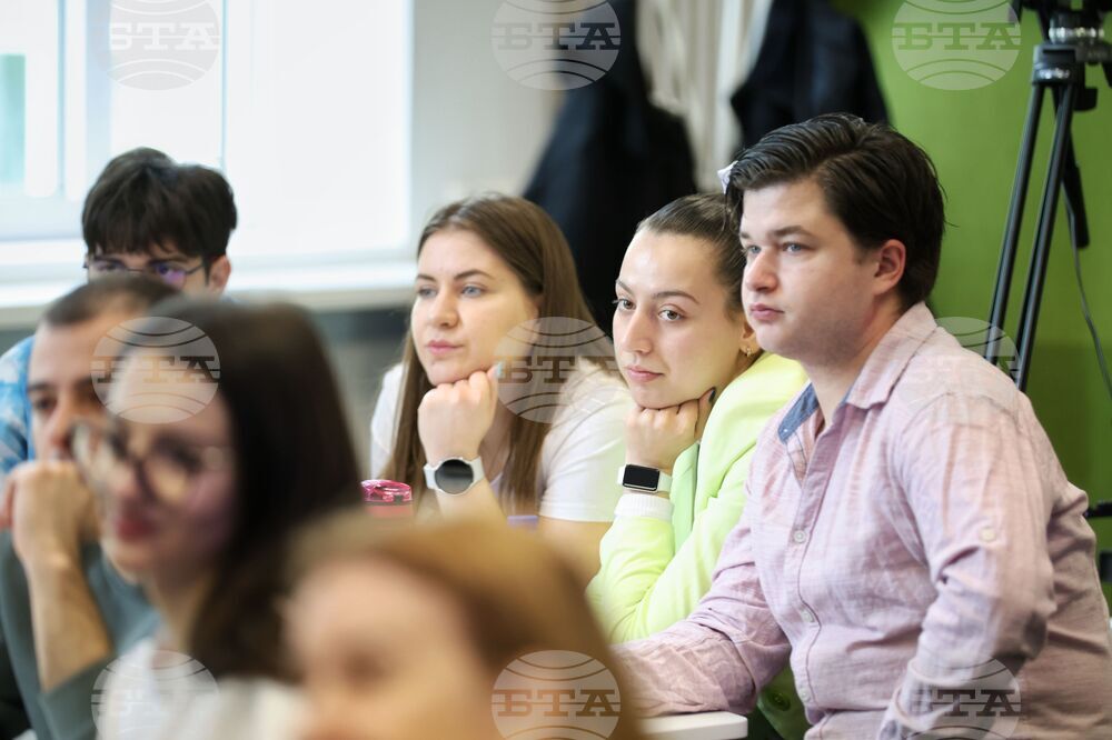 Варна - Българска телеграфна агенция - Икономически университет Варна - хакатон - проект „Европа на Балканите: Заедно чрез знание”