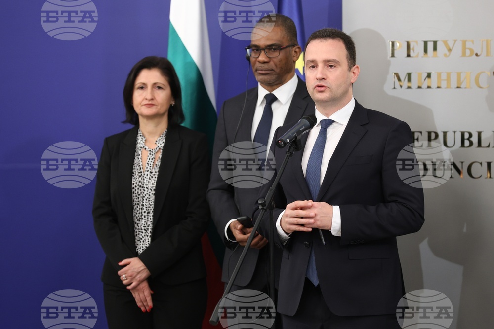 Министерски съвет - договор за проучване и търсене на нефт и природен газ в "Блок 1-26 Хан Тервел" - подписване