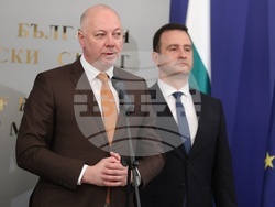 Министерски съвет - договор за проучване и търсене на нефт и природен газ в "Блок 1-26 Хан Тервел" - подписване