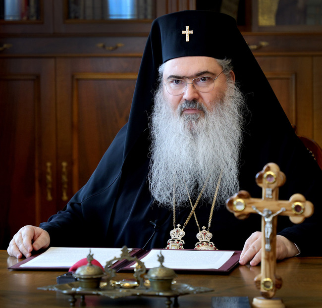 Вярата във Възкресението помага за устройването на земния живот, каза Варненският митрополит Йоан