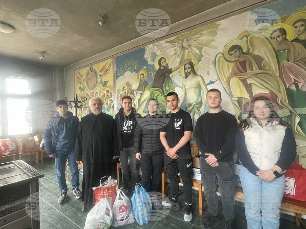 Великденската благотворителна кампания „Дари, за да зарадваш!“ на Младежки общински съвет в Стара Загора събра над 655 кг дарения
