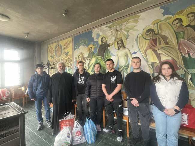 Великденската благотворителна кампания „Дари, за да зарадваш!“ на Младежки общински съвет в Стара Загора събра над 655 кг дарения