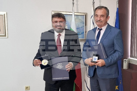 Варна - БТА - Медицински университет - договор - подписване