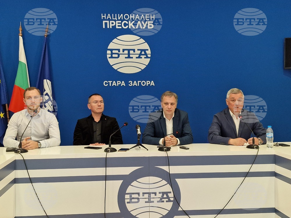 Разделението на българското общество е знак за политиката в момента, каза Александър Сиди от ВМРО-БНД