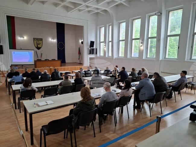 Проектобюджетът на Община Петрич за 2025 г. е в размер на 78 311 396 лв. 