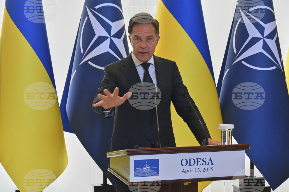 Пътят на Украйна към членство в НАТО остава необратим, каза ръководителят на НАТО