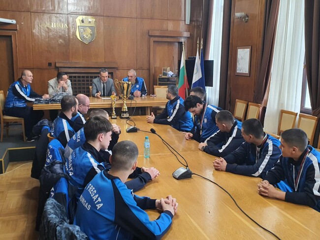 Кметът на Бургас предлага парична награда за бургаските хандбалисти от клуб "Фрегата" за спечелването на Купа България