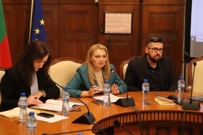 МЗХ: В работна група бяха обсъдени новите възможности за консултантски услуги и съветнически пакети за земеделски и горски стопани